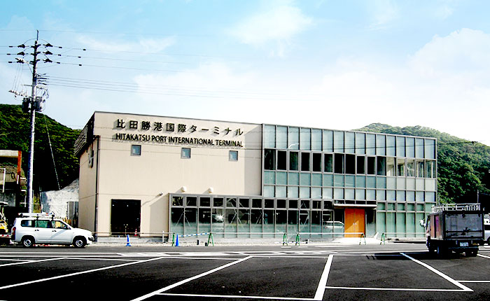 히타카츠항국제터미널